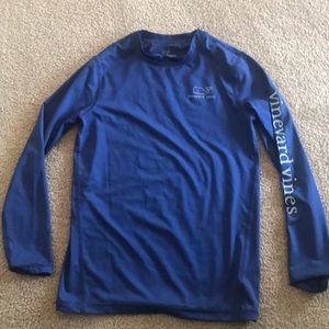Vineyard vines boys swim shirt